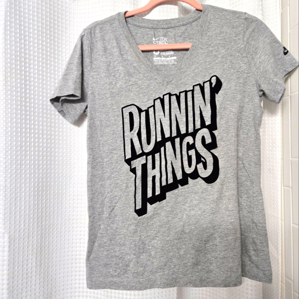 NWOT slim fit "Runnin' Things" Nike graphic T-shirt